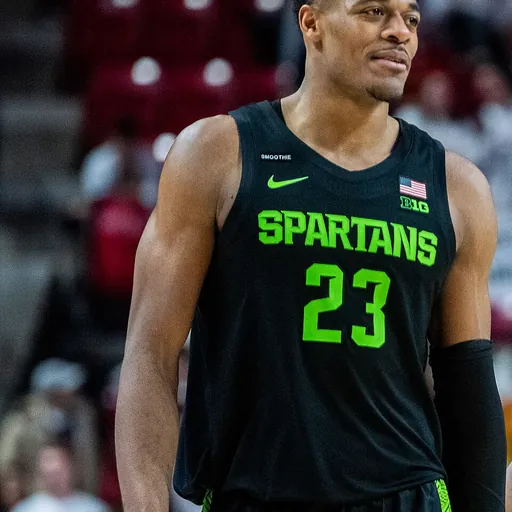 Portrait of Xavier Tillman