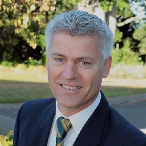 Portrait of Tim Macindoe