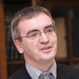 Portrait of Tom Rodden