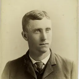 Portrait of Ledell Titcomb
