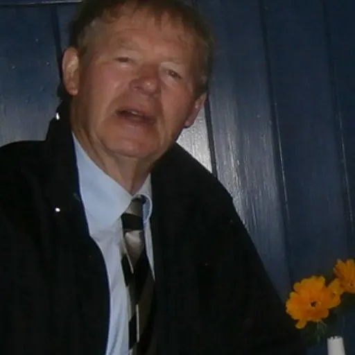Portrait of Mícheál Ó Muircheartaigh