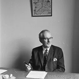 Portrait of Thomas Parry