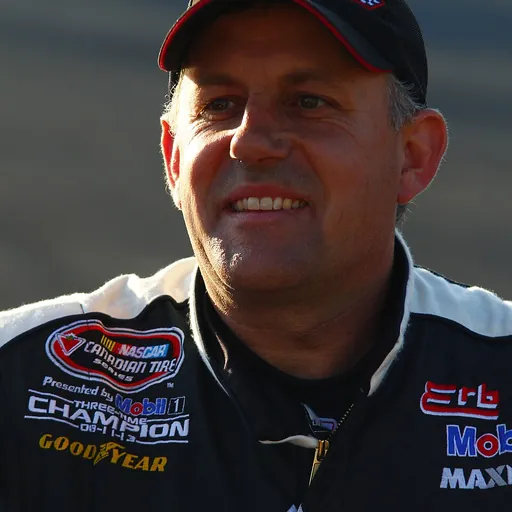 Portrait of Scott Steckly