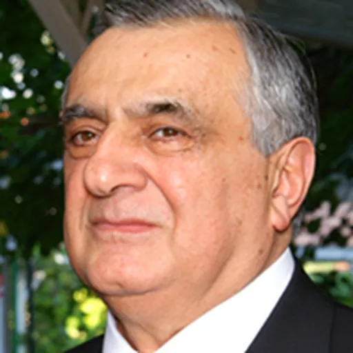 Portrait of Roin Metreveli