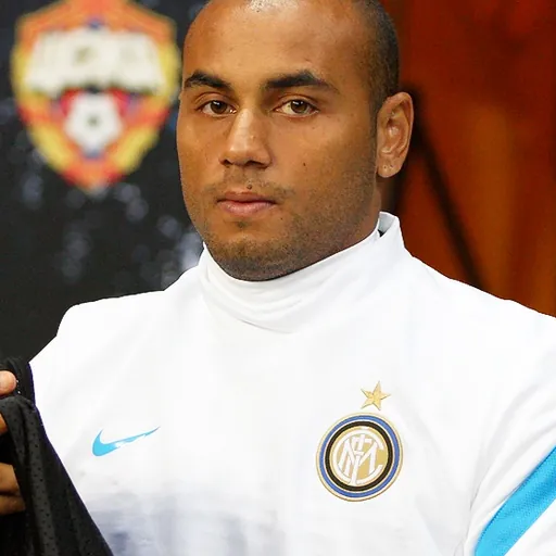 Portrait of Jonathan Moreira