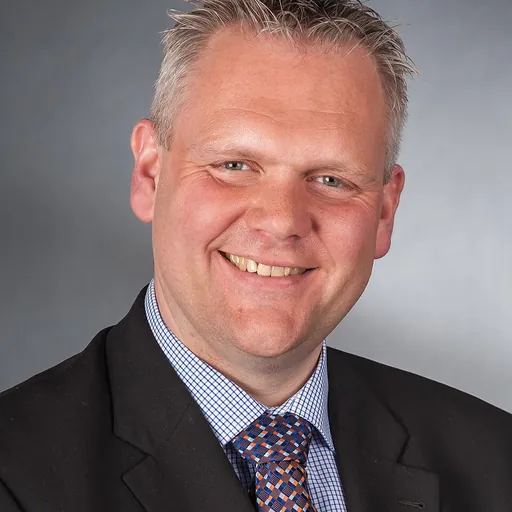 Portrait of Björn Thümler