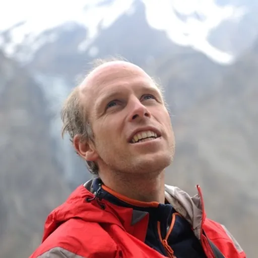 Portrait of Robert Steiner