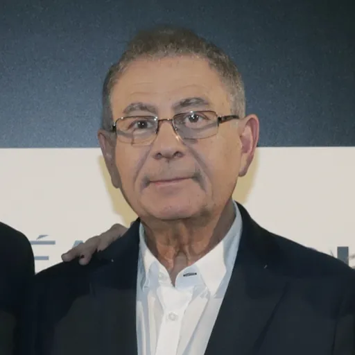 Portrait of Roberto Verino