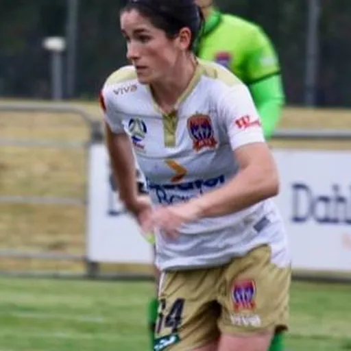 Portrait of Lauren Allan