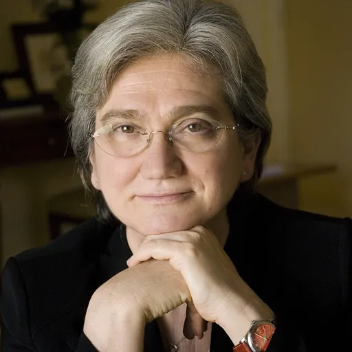 Portrait of Rosy Bindi