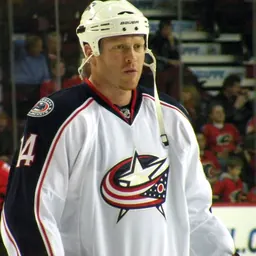 Portrait of Raffi Torres