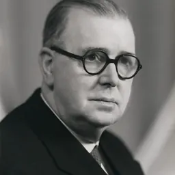Portrait of Aaron Curry