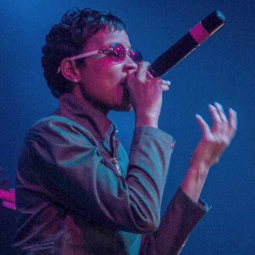 Portrait of Dej Loaf