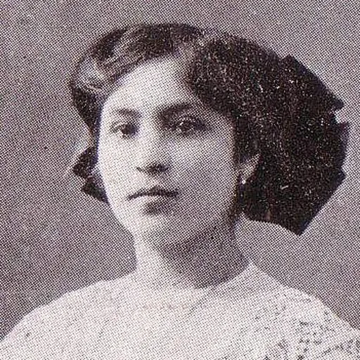 Portrait of Laura Meneses