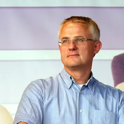 Portrait of Peter Kurth