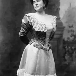 Portrait of Pauline Donalda