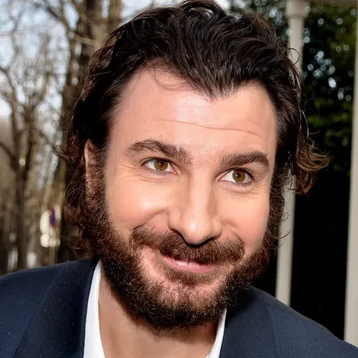 Portrait of Michaël Youn