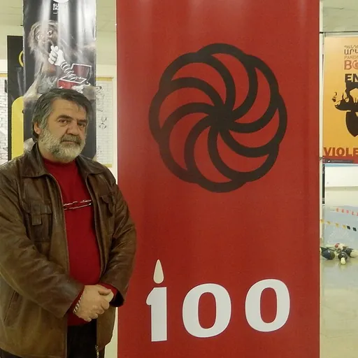 Portrait of Martin Akoghlyan