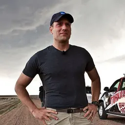 Portrait of Mike Bettes