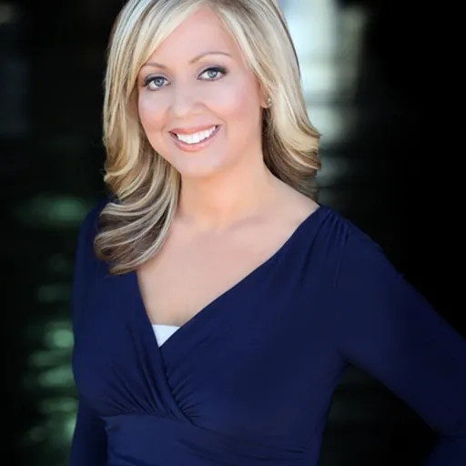 Portrait of Bonnie Schneider