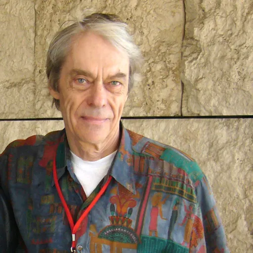 Portrait of Ken Knowlton