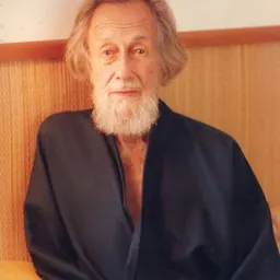 Portrait of Martin Lings