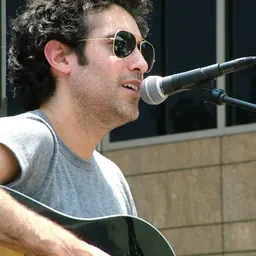 Portrait of Joshua Radin