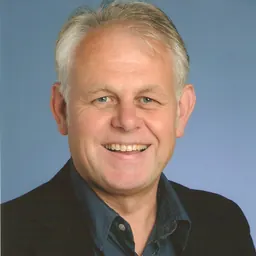 Portrait of Wolfgang Kauer