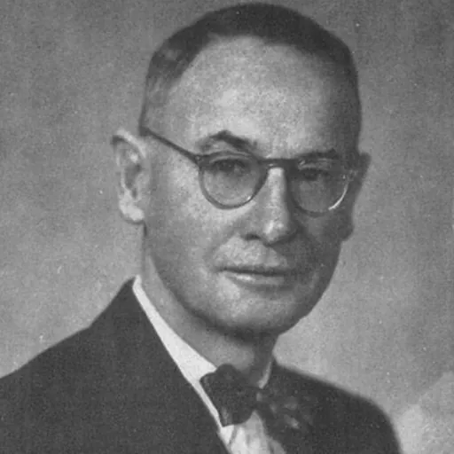 Portrait of Hec Edmundson