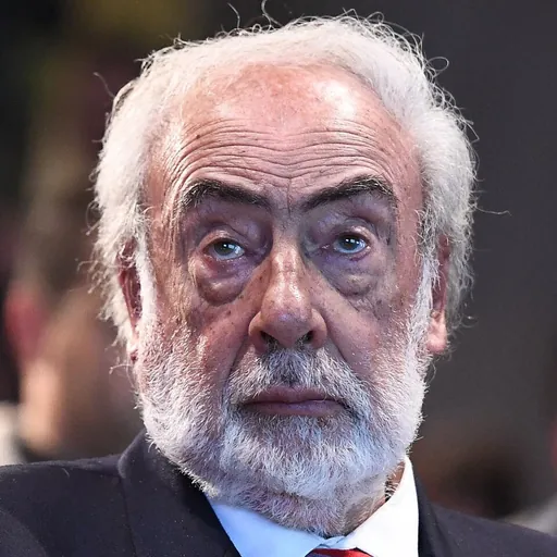 Portrait of Eduardo Barcesat