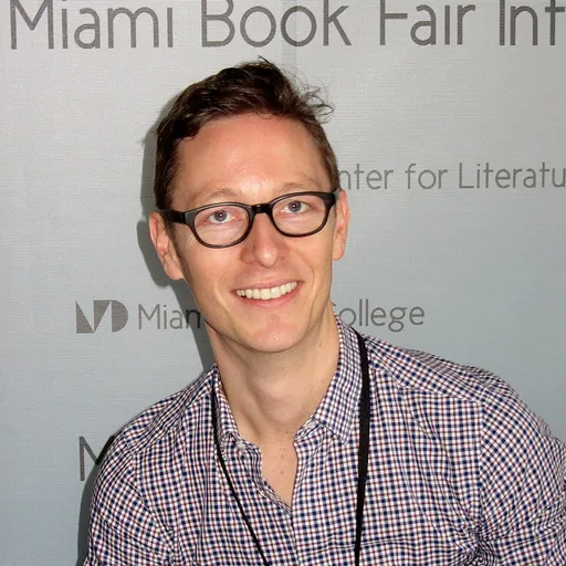 Portrait of Eliot Schrefer