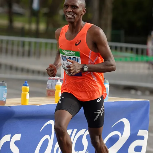 Portrait of Simon Munyutu