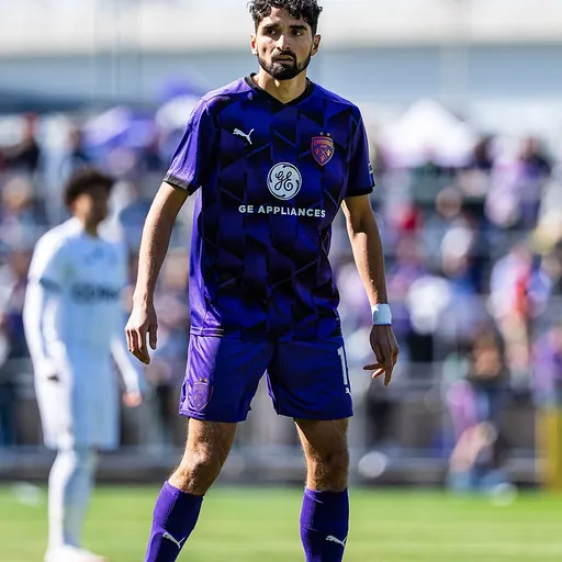 Portrait of Manny Perez