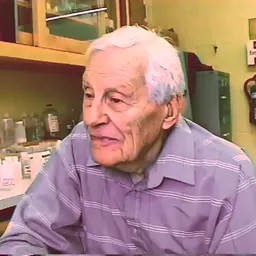 Portrait of Ray Crist