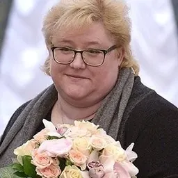Portrait of Nina Mozer