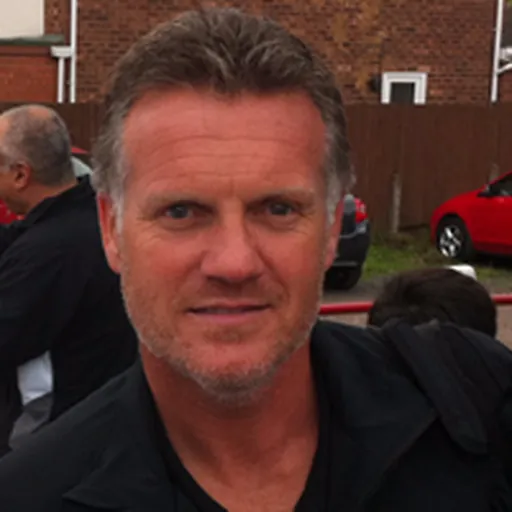 Portrait of Andy Sinton