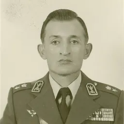 Portrait of Nosratollah Momtahen