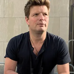 Portrait of Phil Harvey
