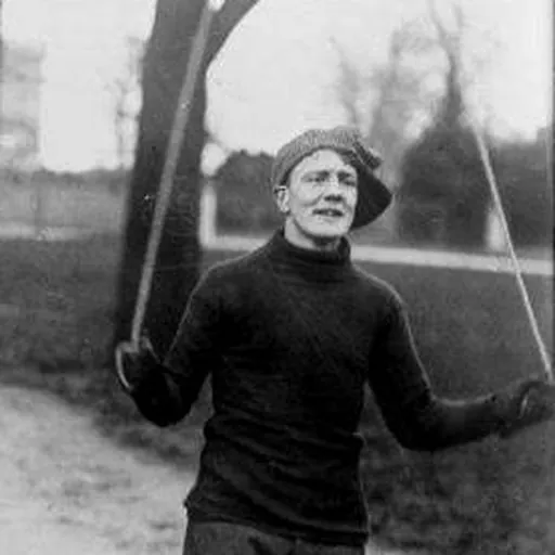 Portrait of Joe Lynch