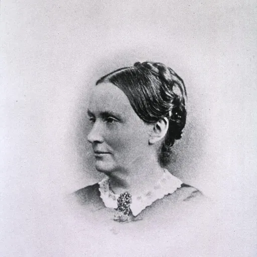 Portrait of Hannah Longshore