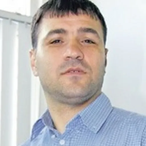 Portrait of Daniel Dumitrescu