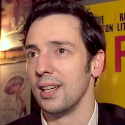 Portrait of Ralf Little