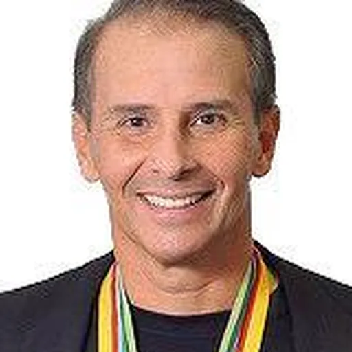 Portrait of Cyro Delgado