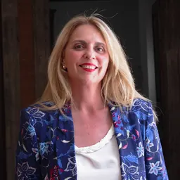 Portrait of Michèle Martinez