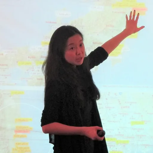 Portrait of Haiyan Zhang