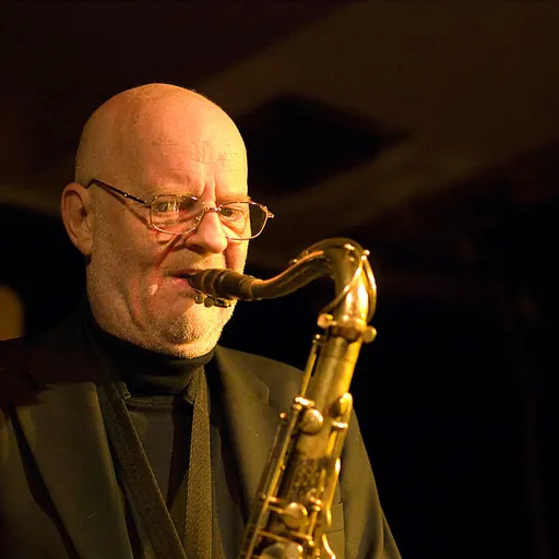Portrait of Andy Scherrer