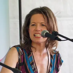 Portrait of Amy Argetsinger