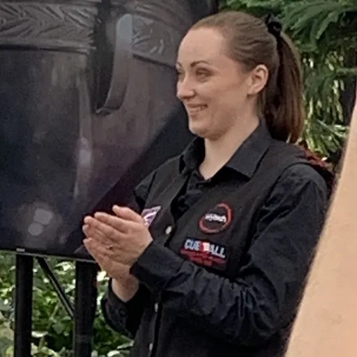 Portrait of Hannah Jones