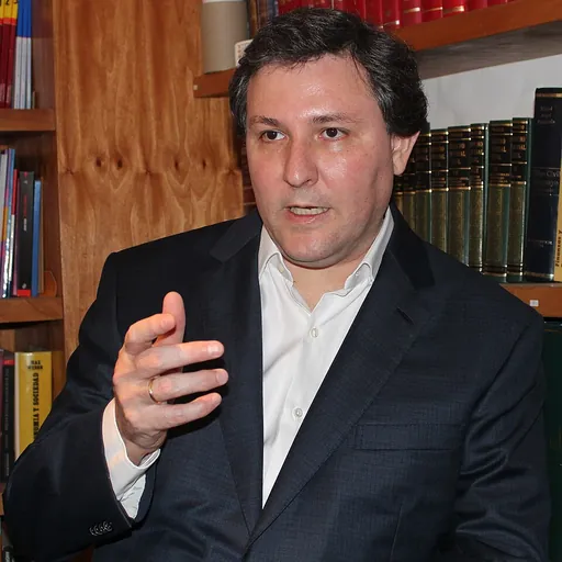 Portrait of Rafael Filizzola