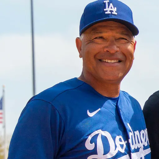 Portrait of Dave Roberts